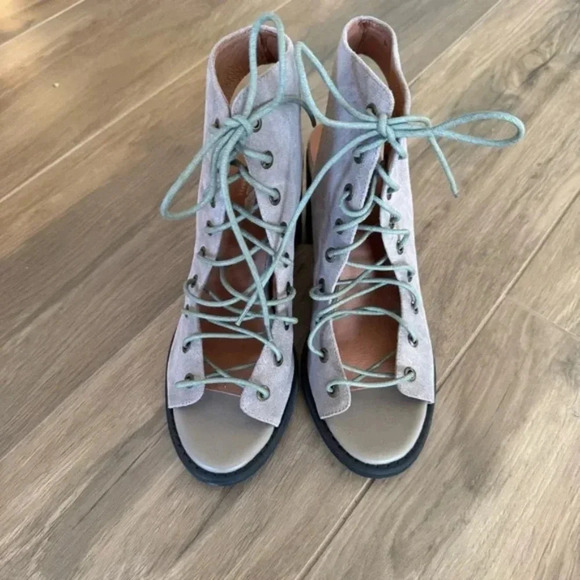 JEFFREY CAMPBELL x FREE PEOPLE Minimal Lace-Up Heels - Picture 6 of 11